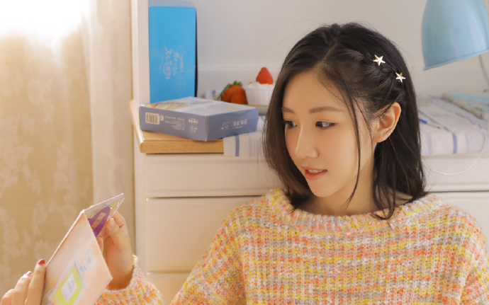 中俄界江乌苏里江明水期开渔 渔民喜获第一网鲜鱼